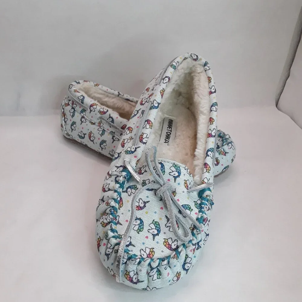 EUC Minnetonka Unicorn Moccasins Slippers Blue Girls Size 3